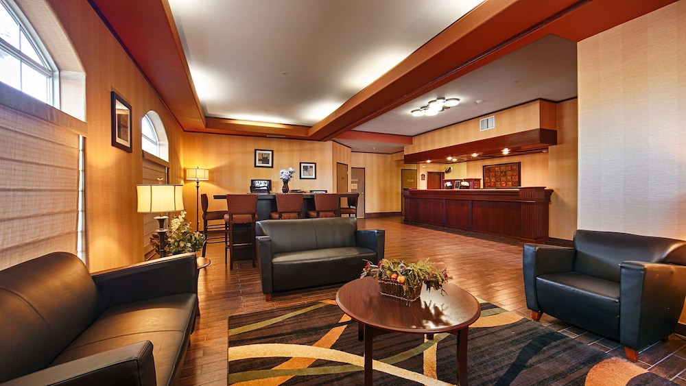 Best Western Plus Meridian 24/35