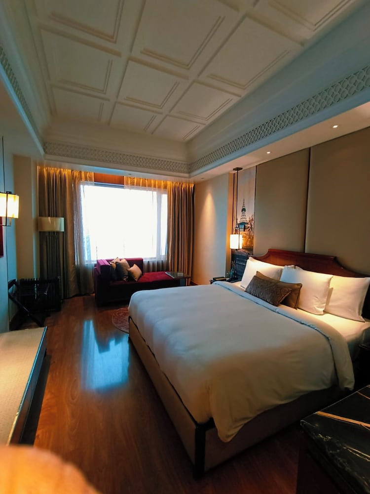 Radisson Hotel Kufri 10/50