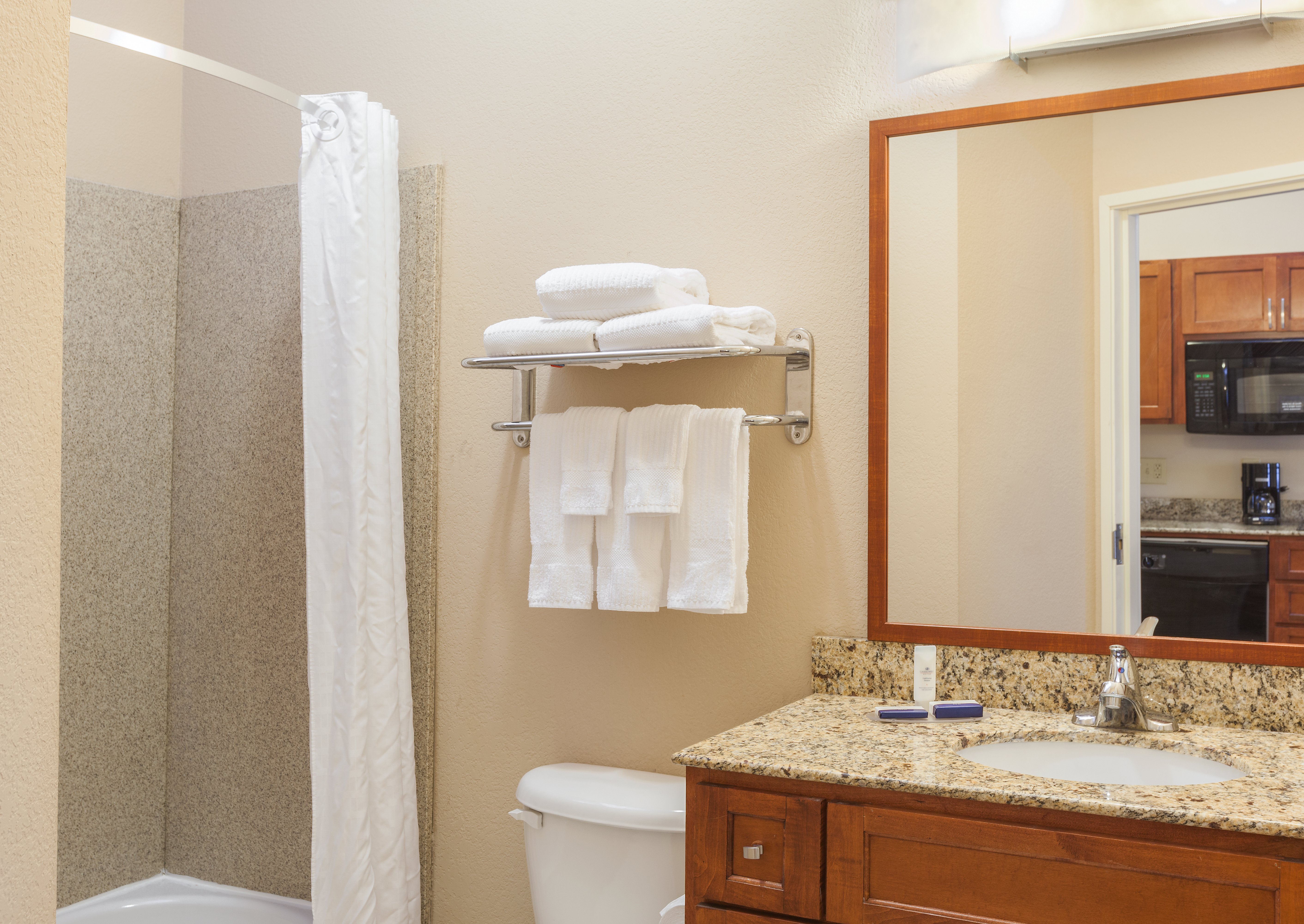 Candlewood Suites Georgetown 45/46