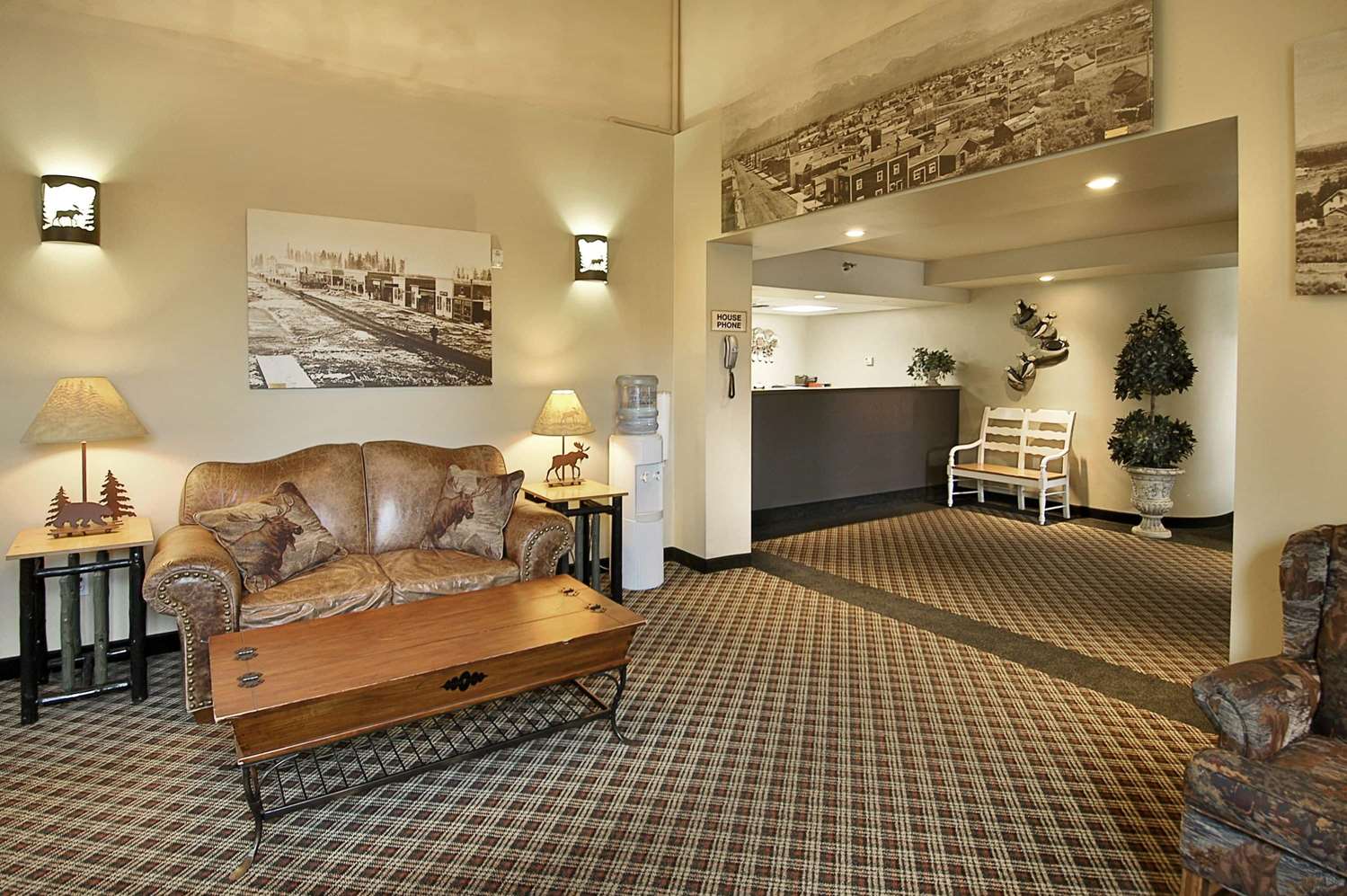Ramada by Wyndham Anchorage Downtown 4/6