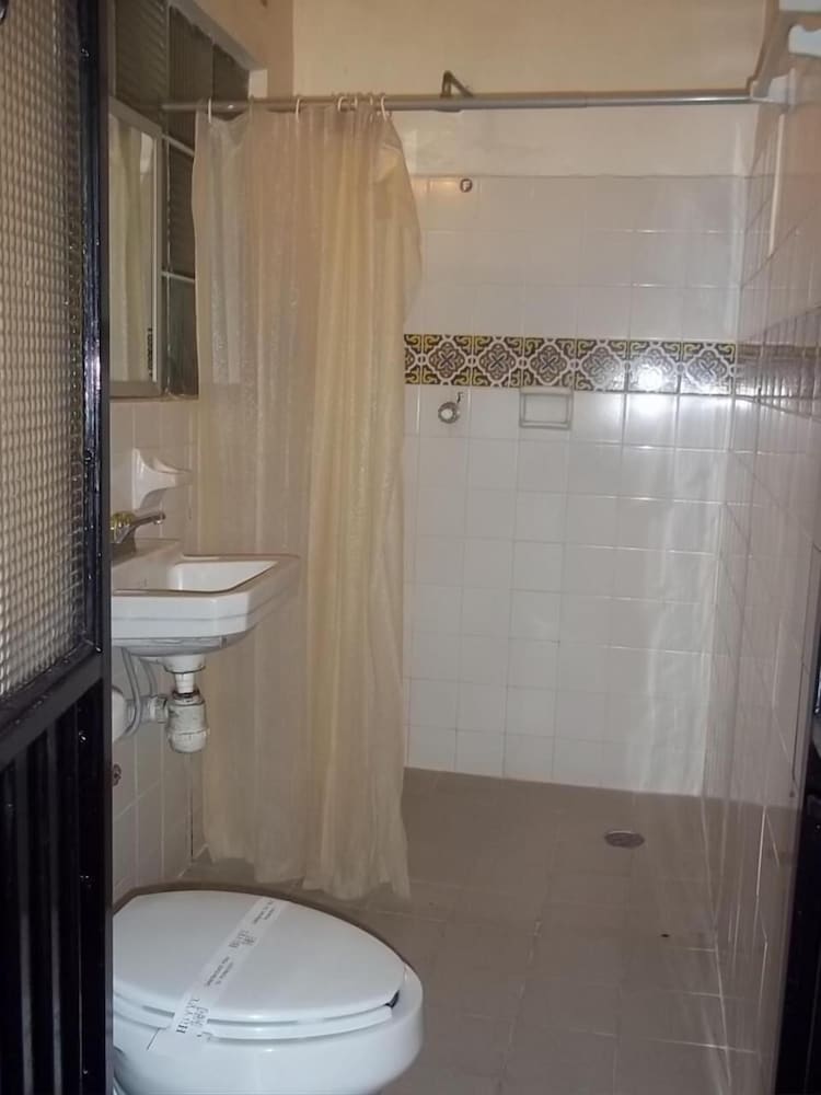 Hotel El Carmen 30/59