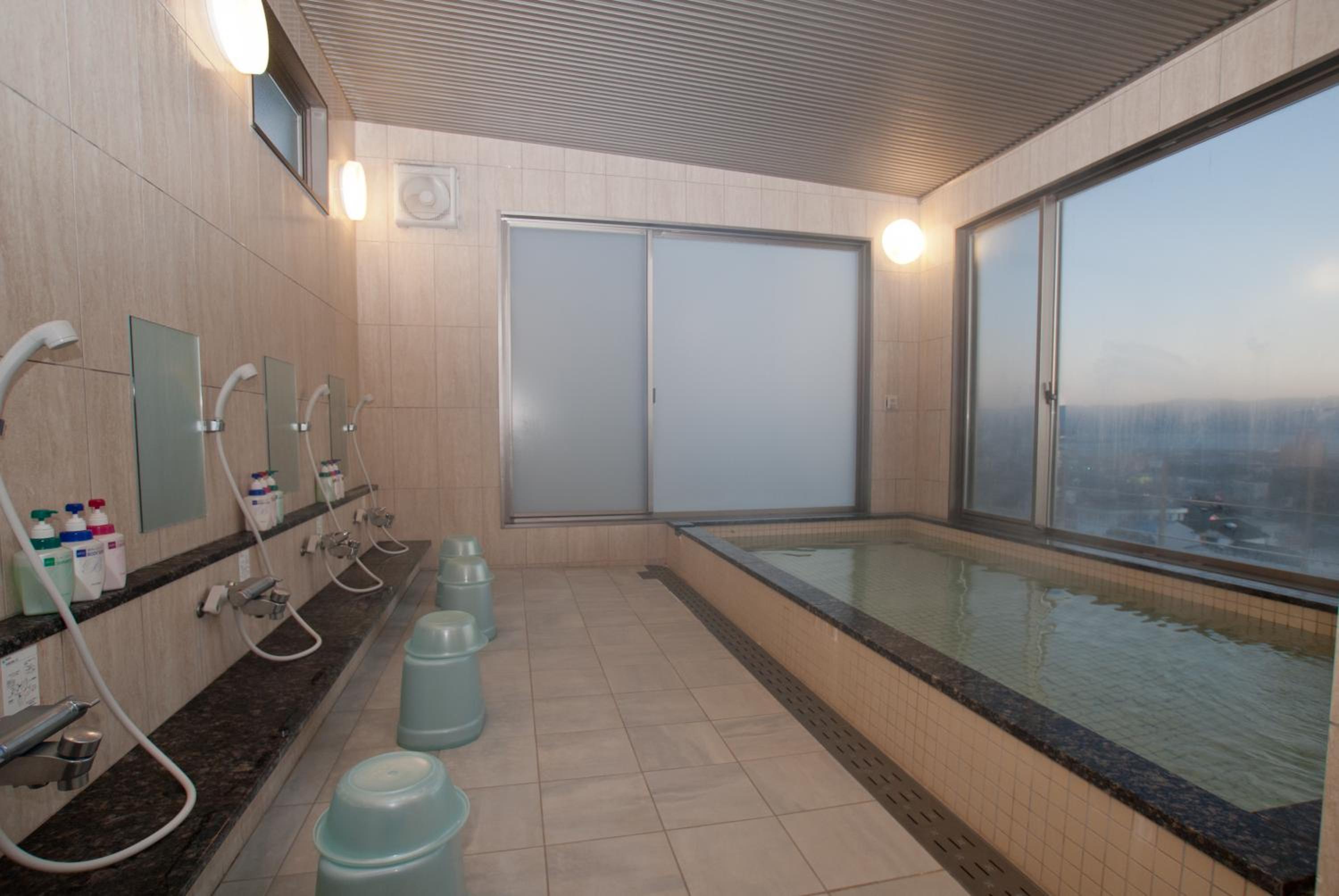 Omura Station Hotel 15/24