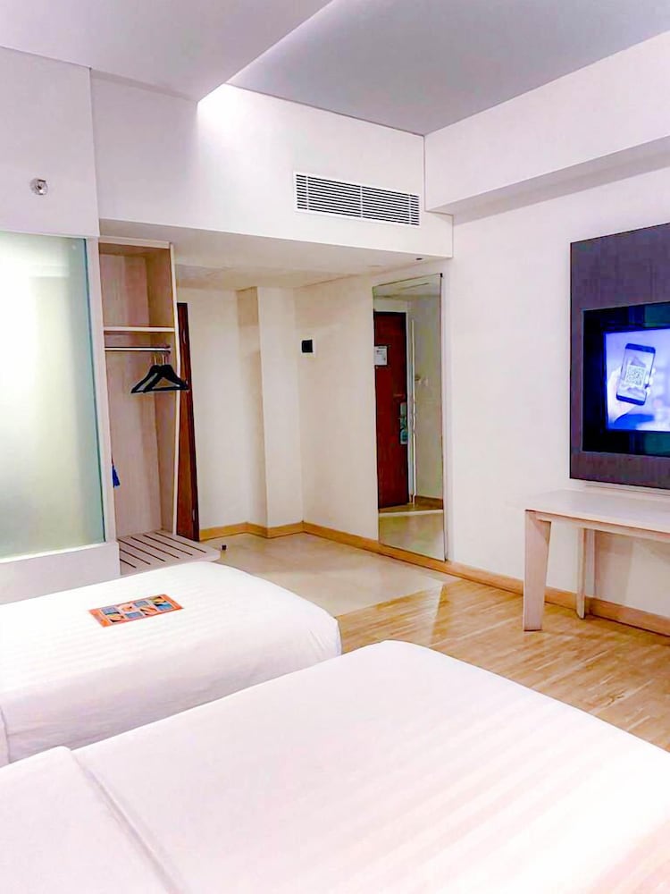 Harper Palembang 16/38