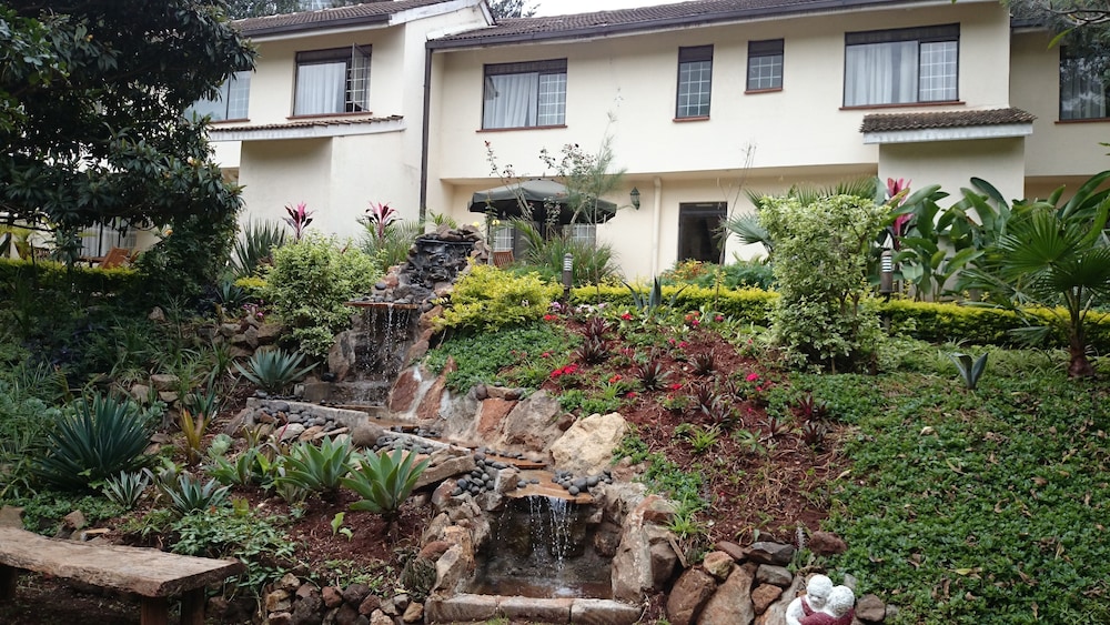 Hotel Riverview Westlands 40/50