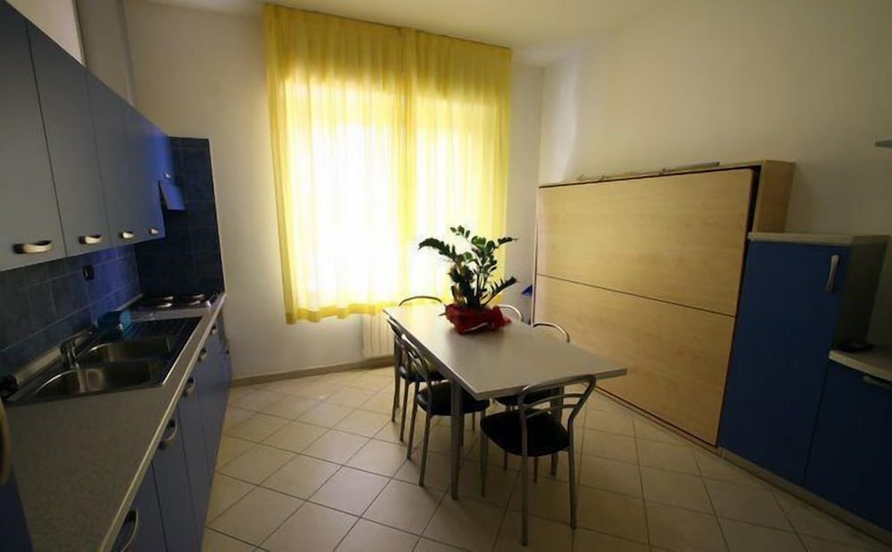 RESIDENCE BEACH PARADISE 30/40
