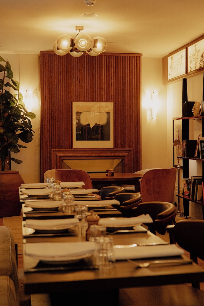 Hotel Pulitzer Paris 42/82