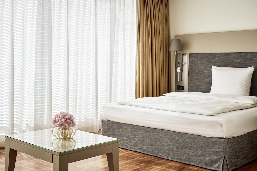 The Mandala Hotel Berlin 22/77