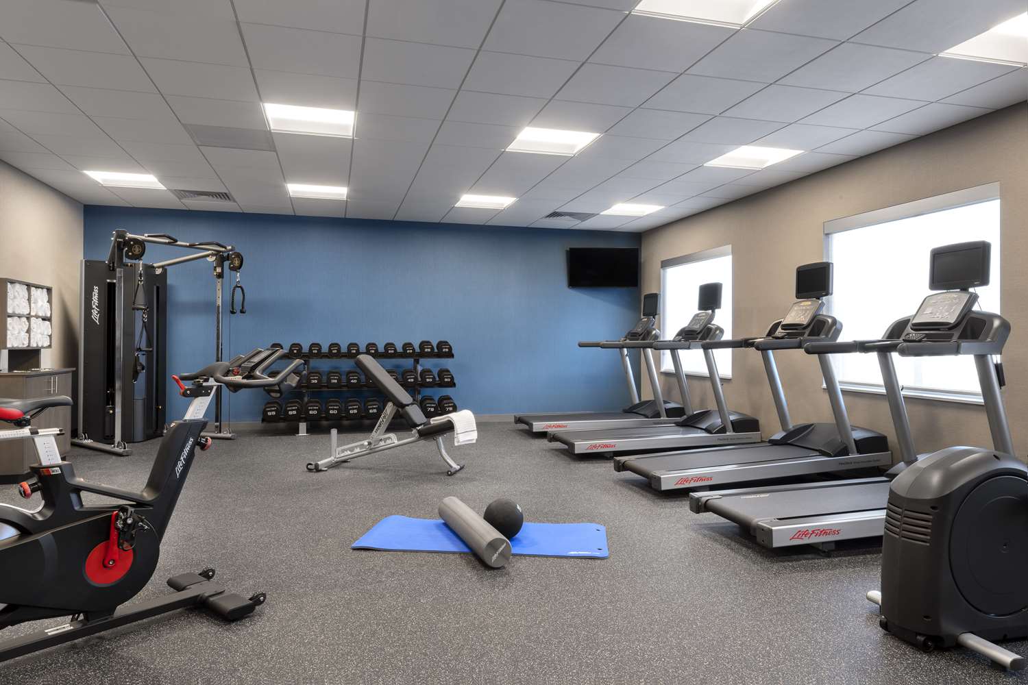 Hampton Inn & Suites St. Charles Old Town Area, MO 6/10