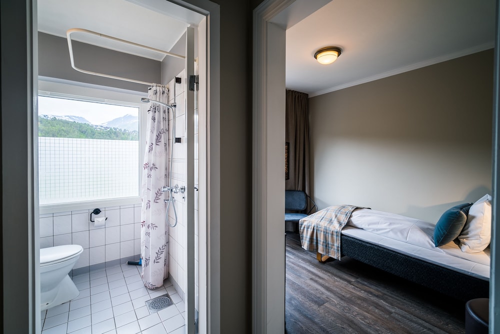Gloppen Hotel by Classic Norway Hotels 14/50