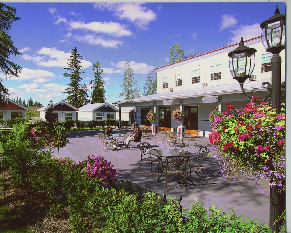 Rivers Edge Resort 7/49