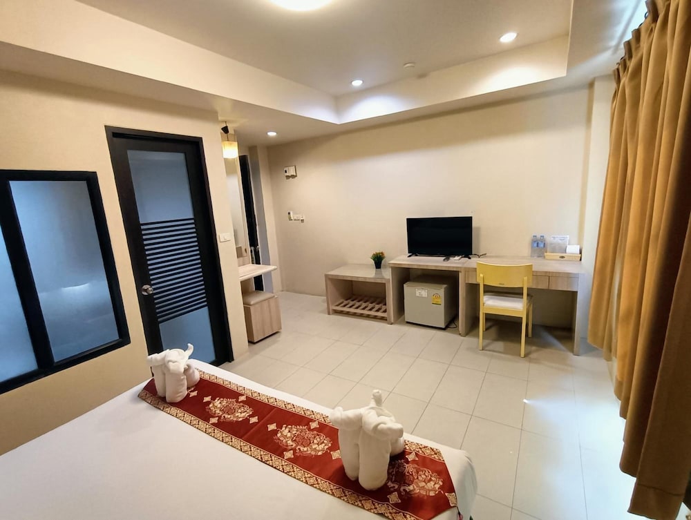 Amici Miei Hotel 2/30
