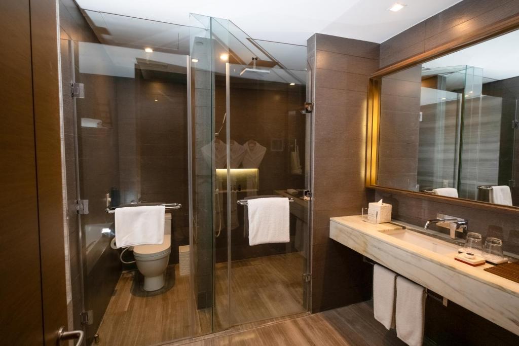 غرفة قياسية بسرير مزدوج أو سريرين منفصلين، Marco Polo Ortigas Manila 2/2