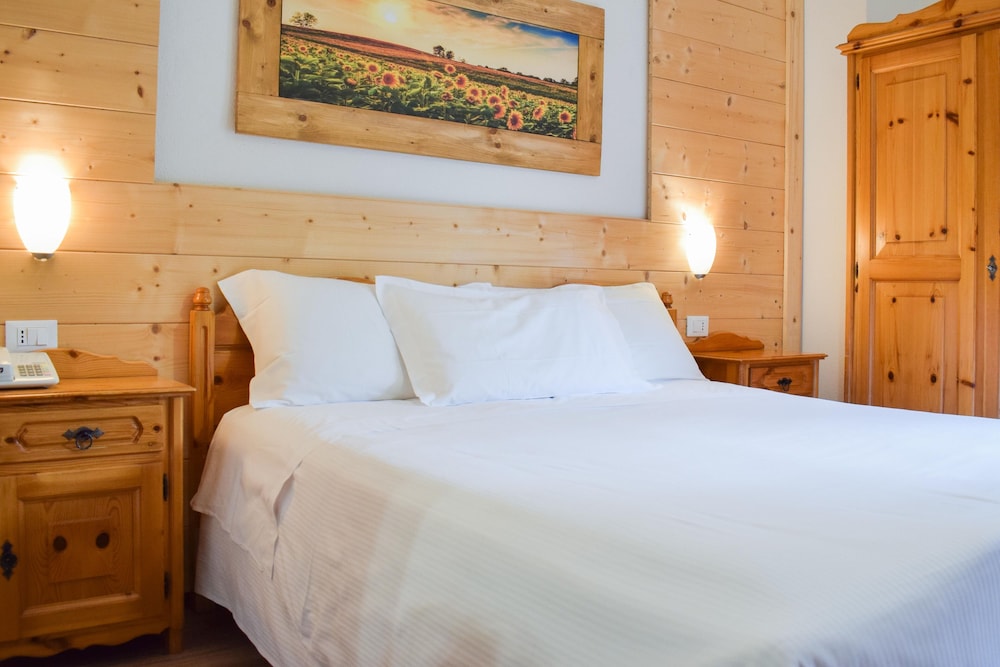 Hotel Scoiattolo 10/50