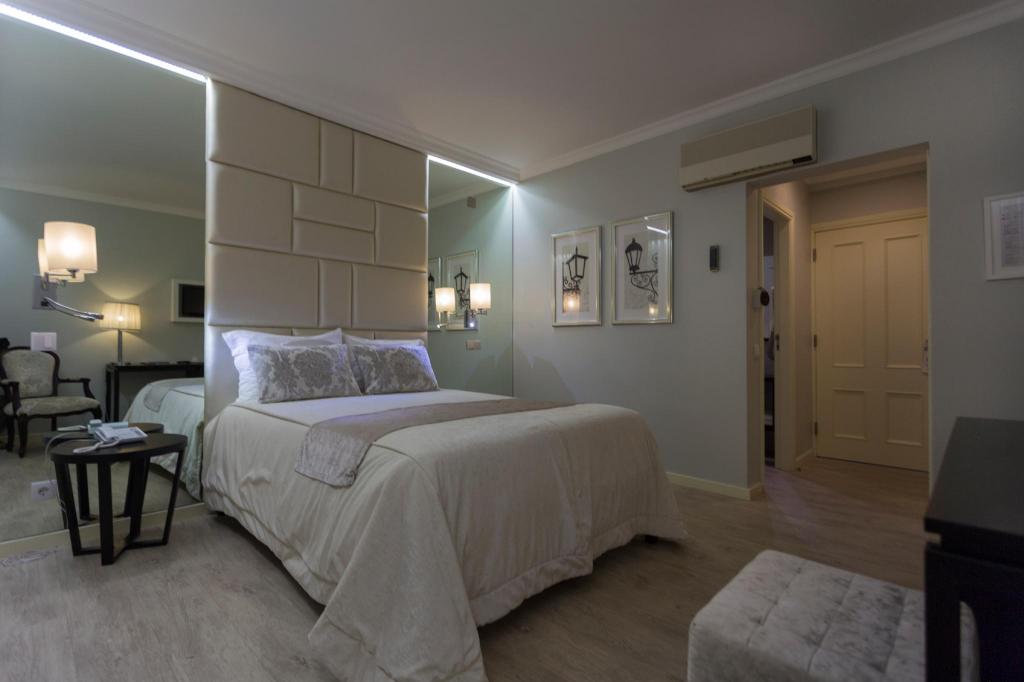 Room, Queen Bed