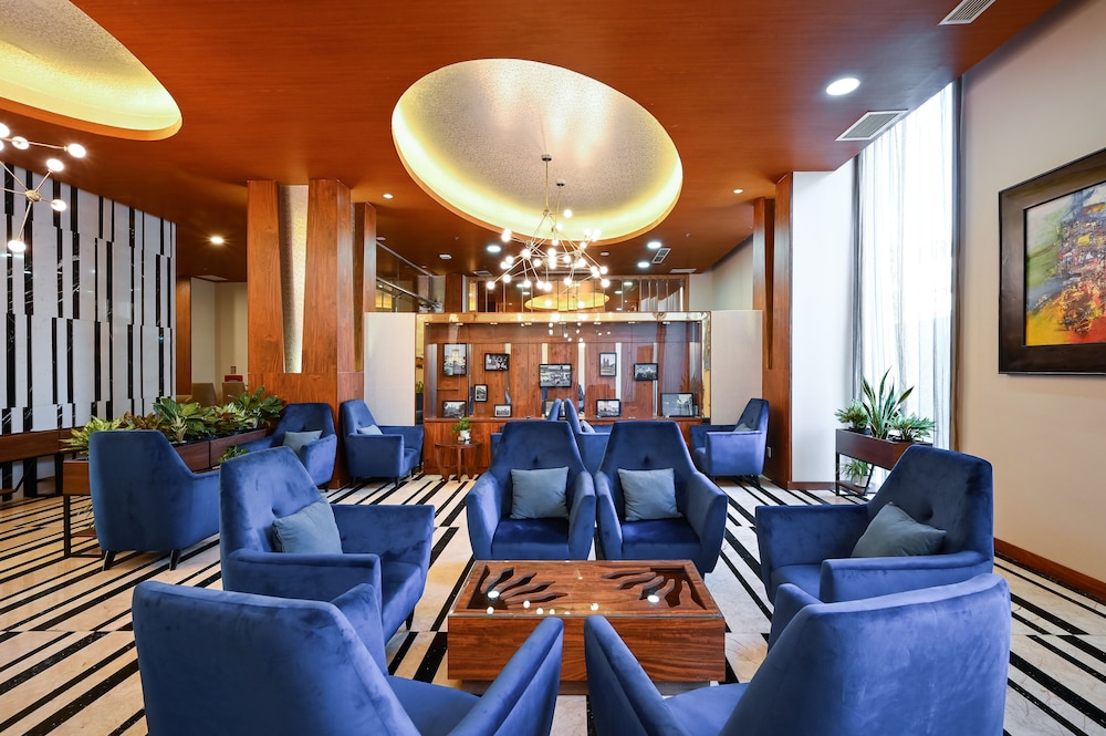 Muong Thanh Grand Saigon Centre Hotel 62/71