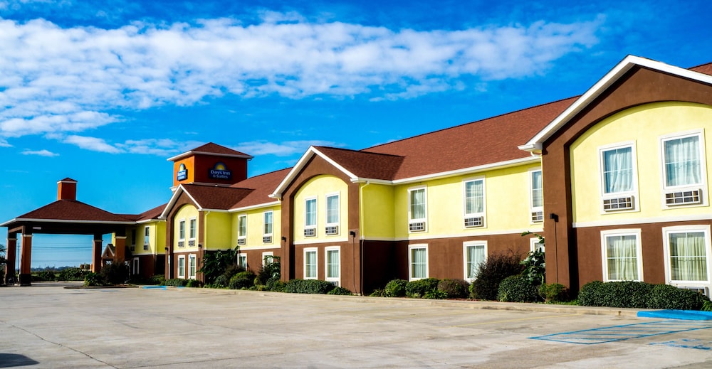 Days Inn & Suites By Wyndham Thibodaux 5/68