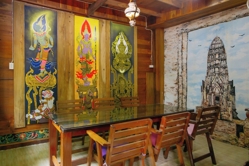Klong Suan Plu Resort 35/50