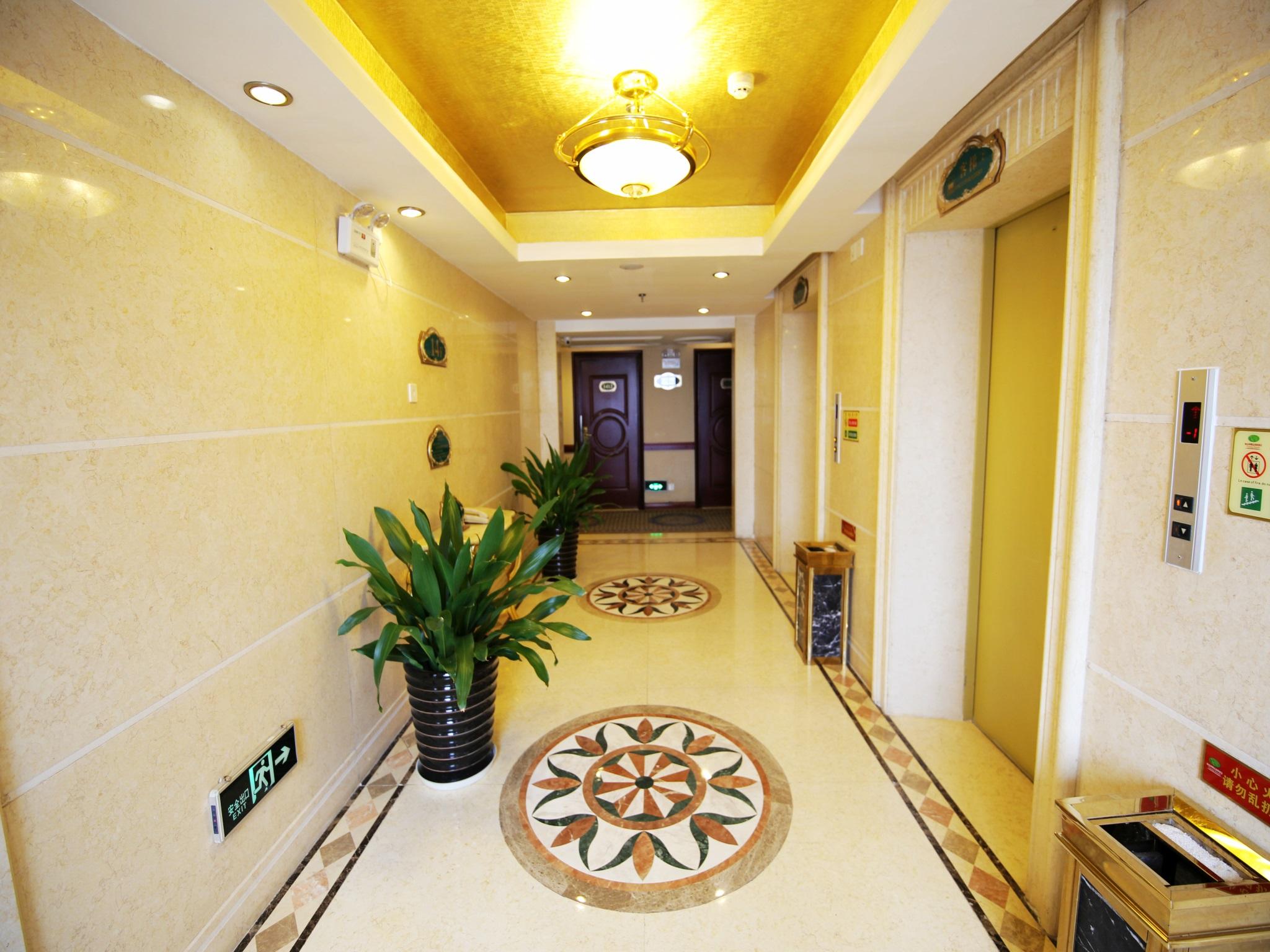 Vienna Hotel (Nanning Railway Station) 17/50