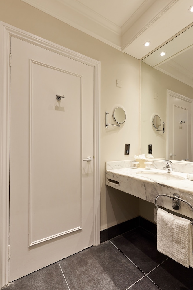 Coldra Court Hotel By Celtic Manor 9/43
