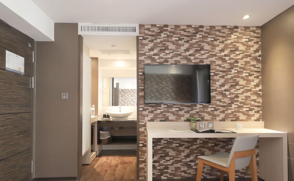 Talmud Hotel Yi Zhong Branch 44/50