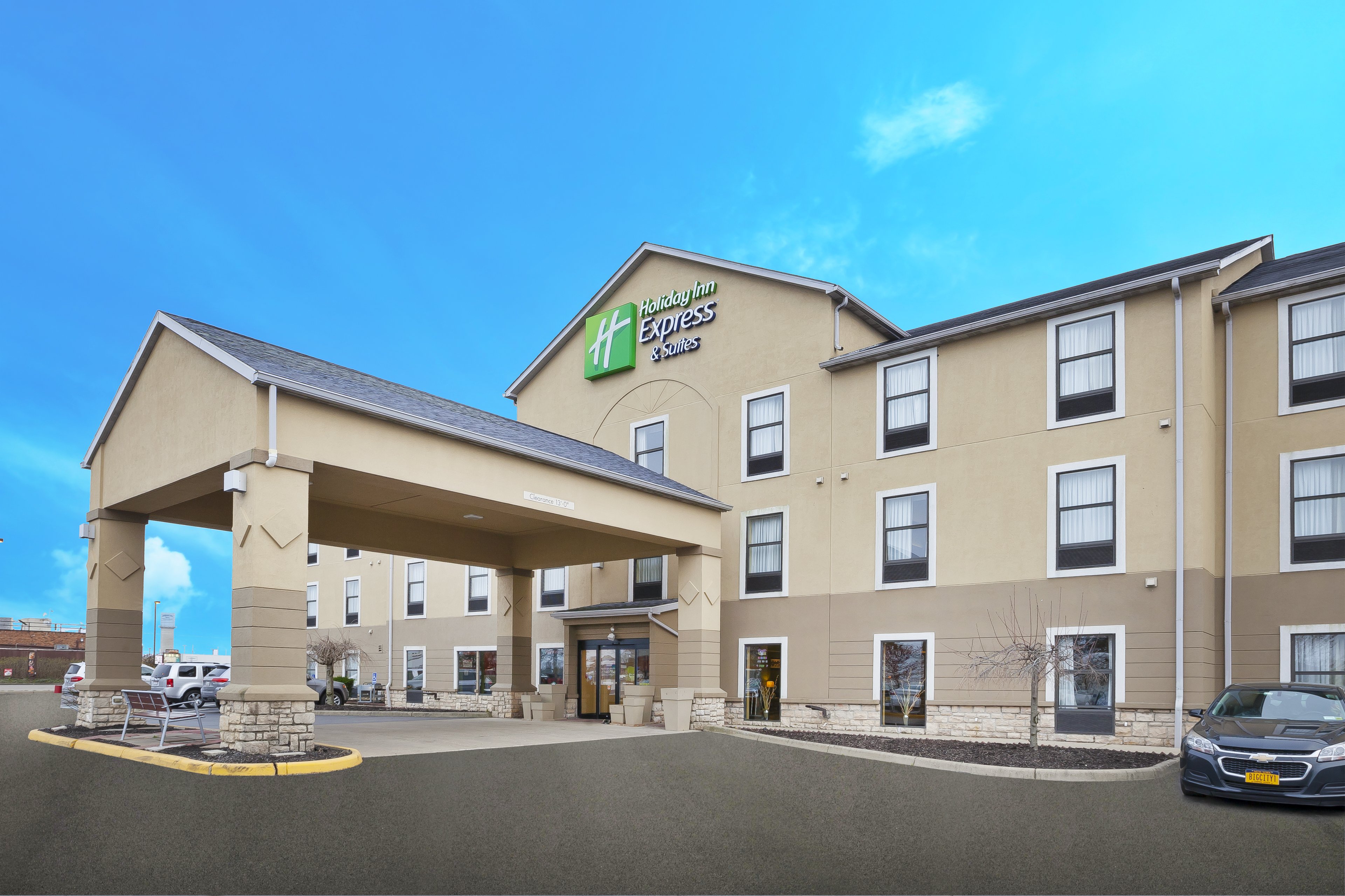 Holiday Inn Express Hotel & Suites Circleville 2/47