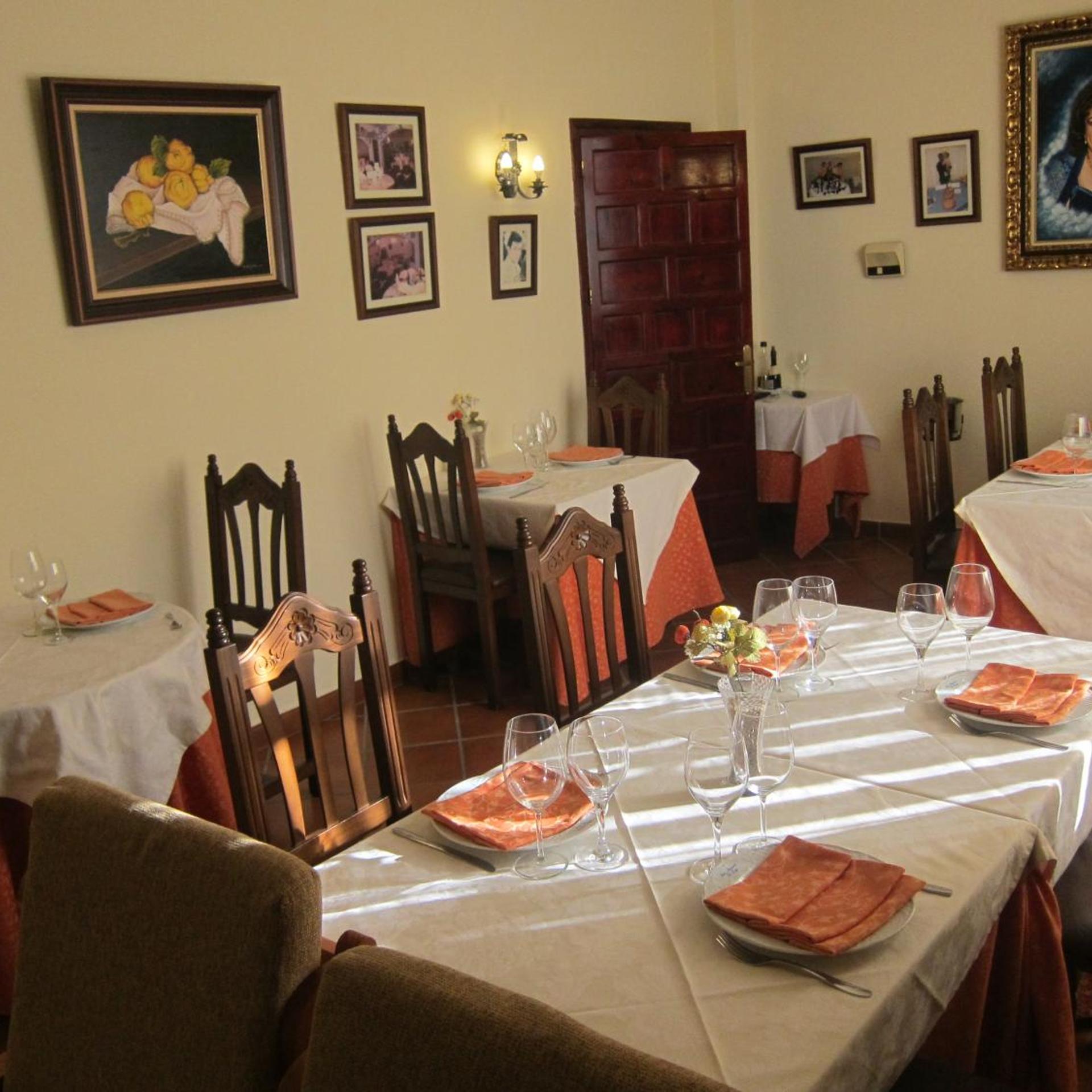 Hotel Restaurante El Lago 17/24