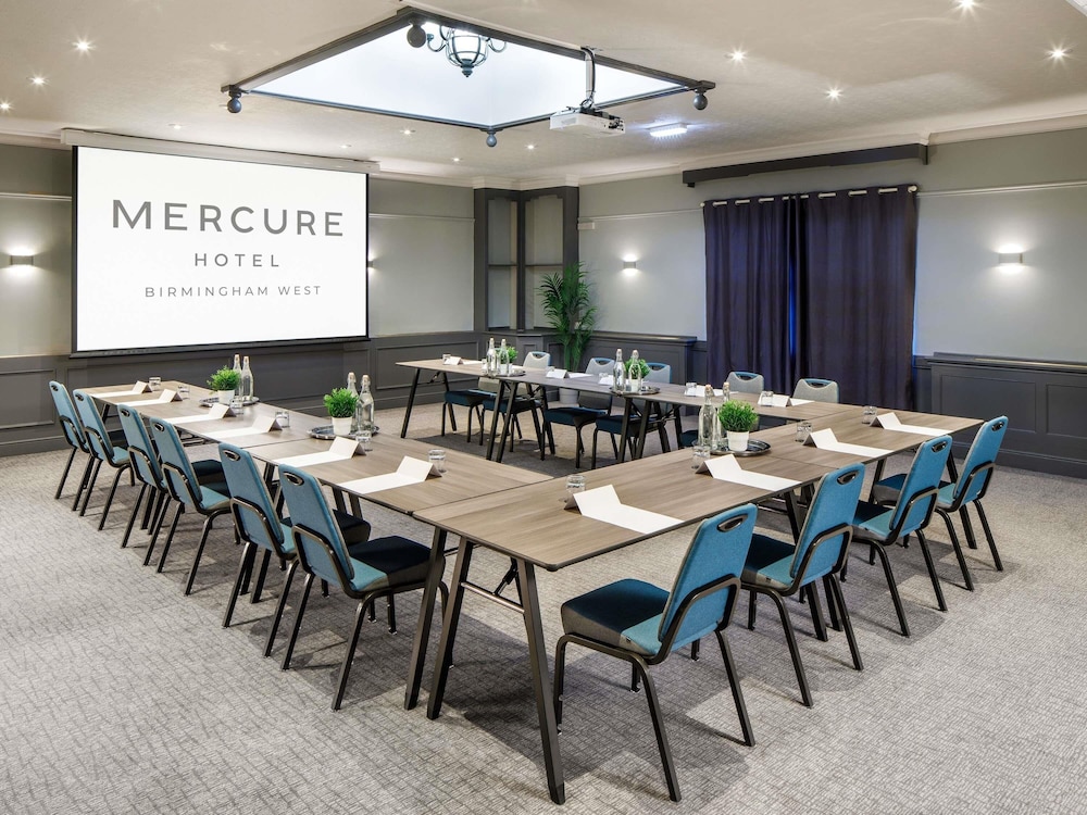 Mercure Birmingham West Hotel 54/63