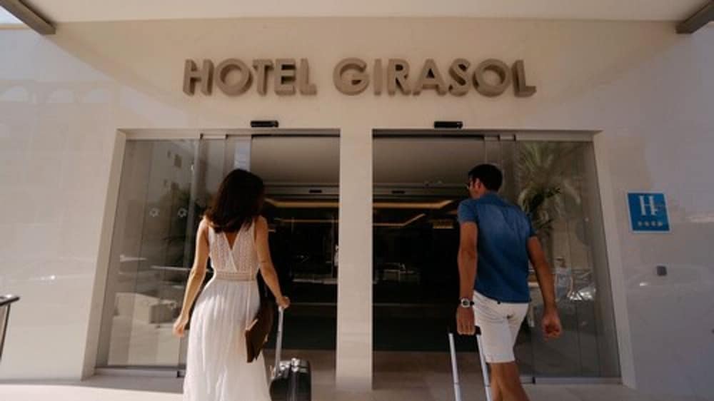 Hotel Girasol 6/48