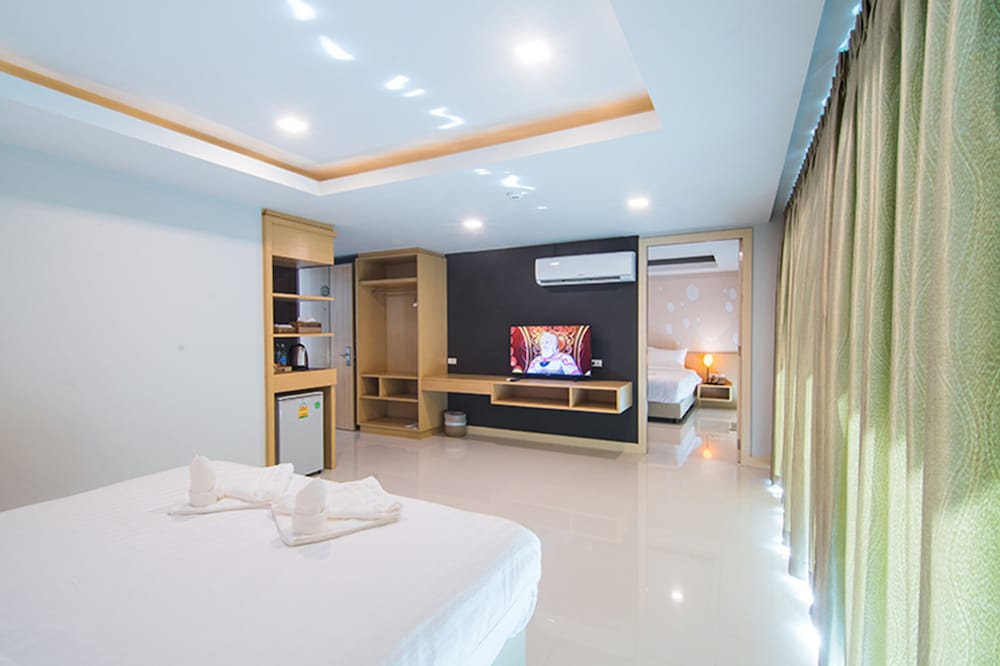 The Peak Chanthaburi Hotel 11/73