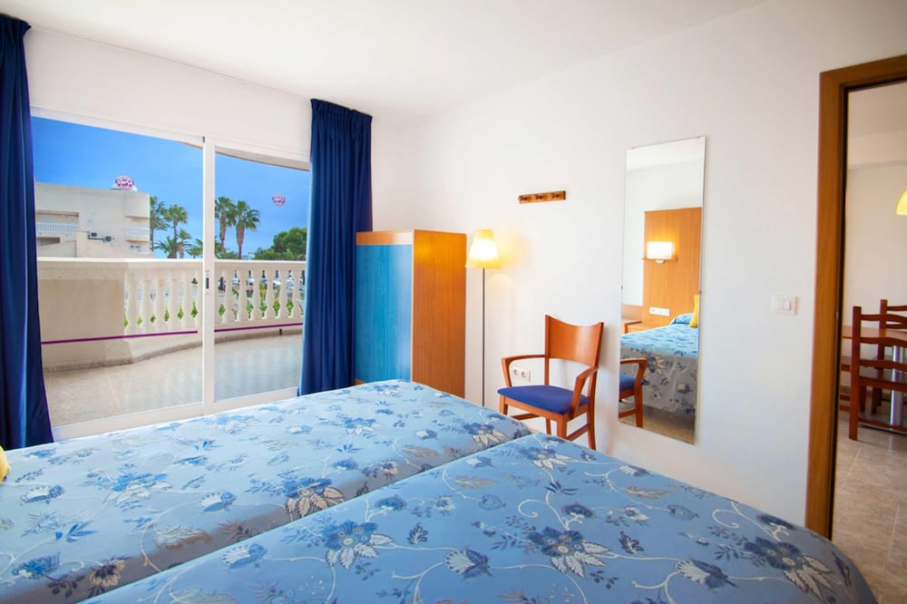 Hotel Servigroup Romana 22/50