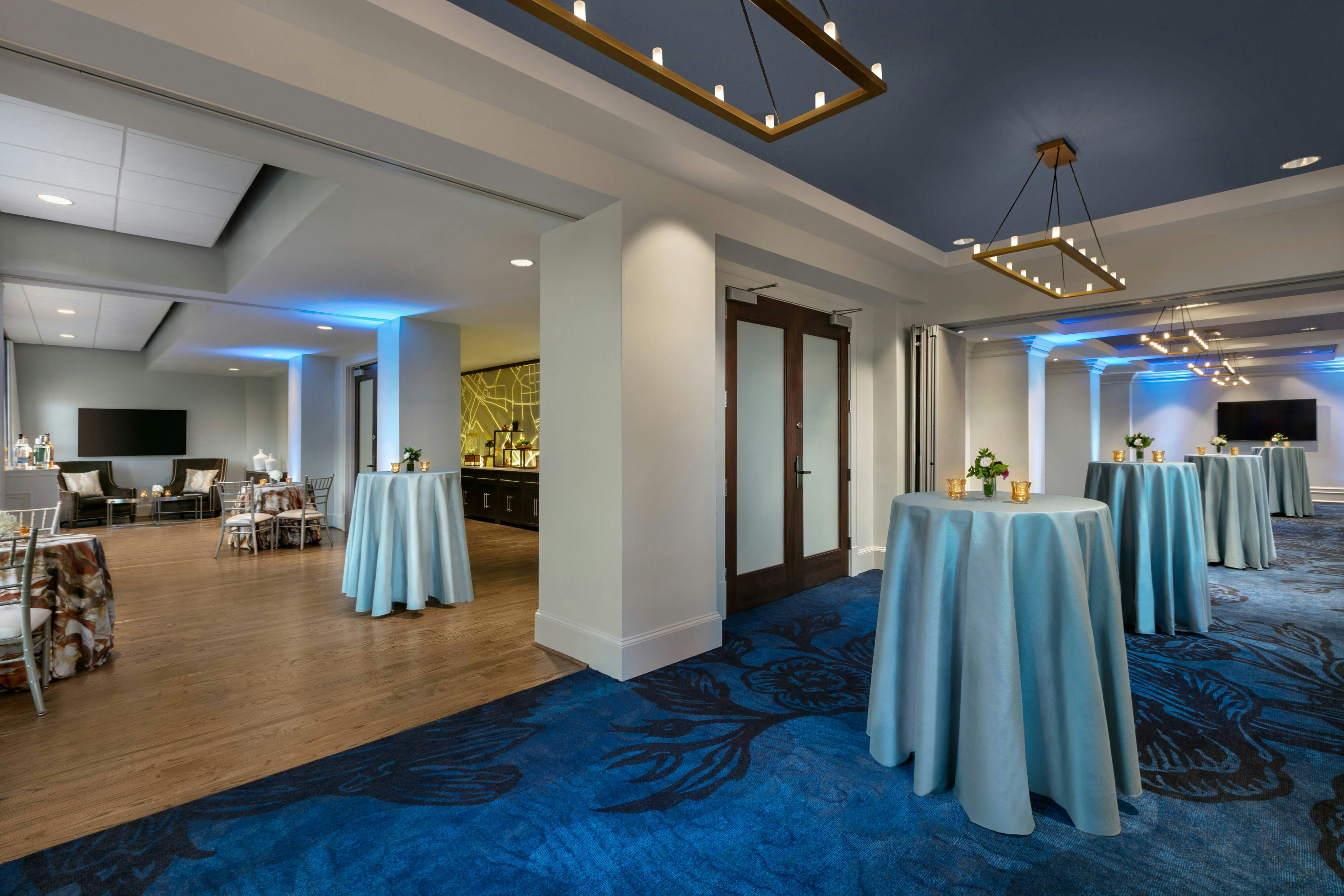 Glenn Hotel, Autograph Collection 12/41