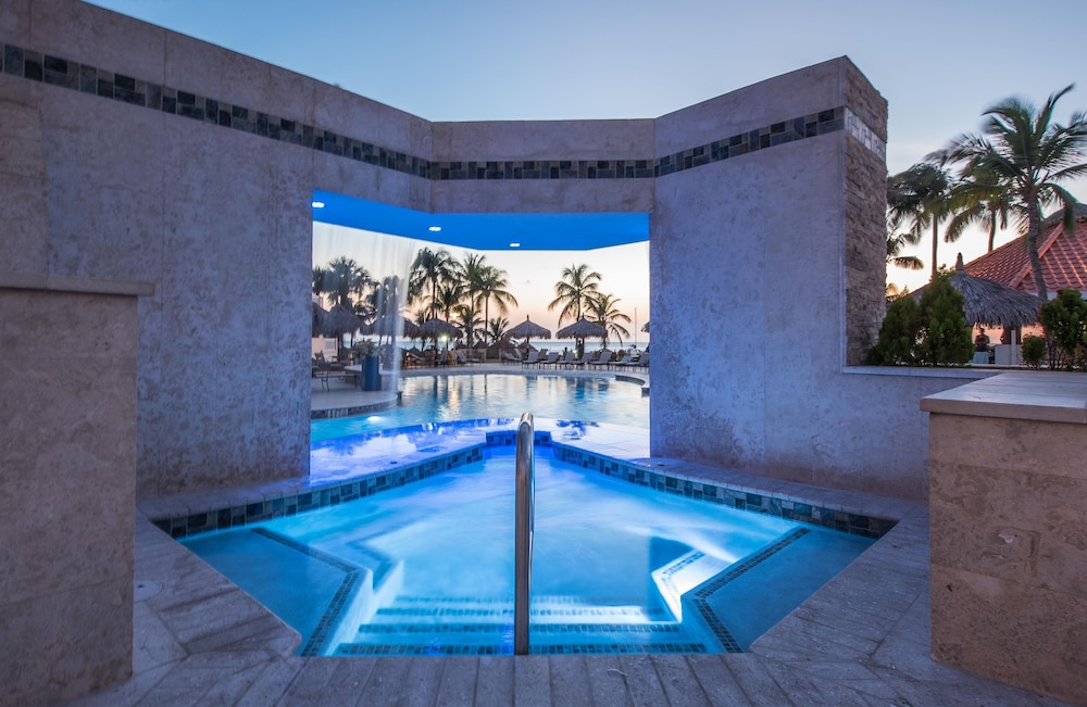 Playa Linda Beach Resort 12/49