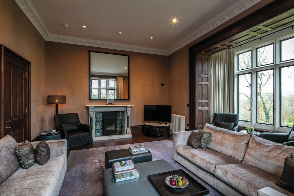 Penrhiw Hotel 33/50