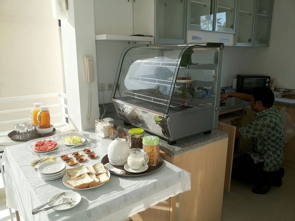Ara Inn Bed and Breakfast 14/21