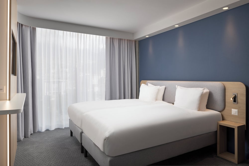 Holiday Inn Express and Suites Sion By IHG 9/50