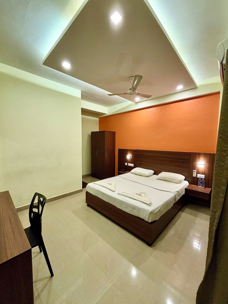 Hotel Citywalk Residency 29/50