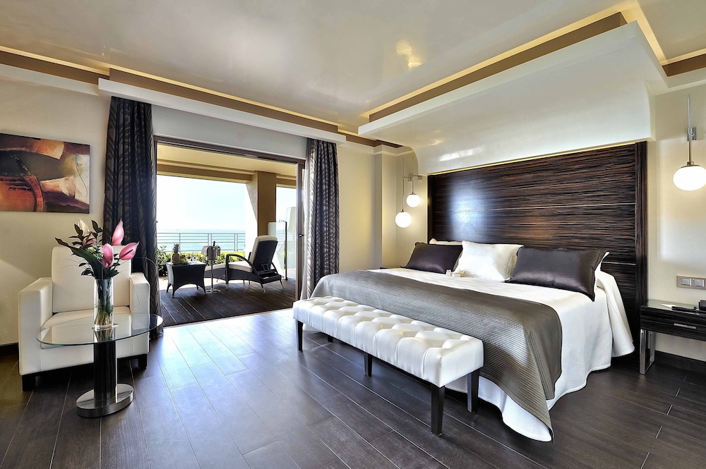 DELUXE, PANORAMIC SEA VIEW