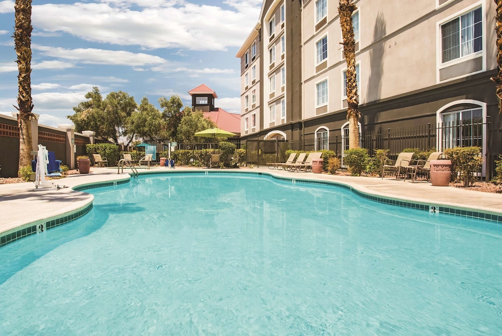 LA QUINTA INN AND SUITES BY WYNDHAM LAS VEGAS SUMMERLIN TECH in LAS VEGAS - NV