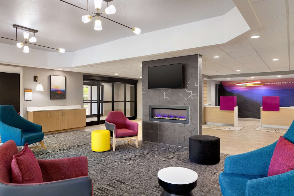 La Quinta Inn Suites By Wyndham Selma Smithfield I 95 30/45
