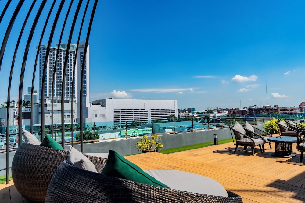 Empress Pattaya Hotel 42/50