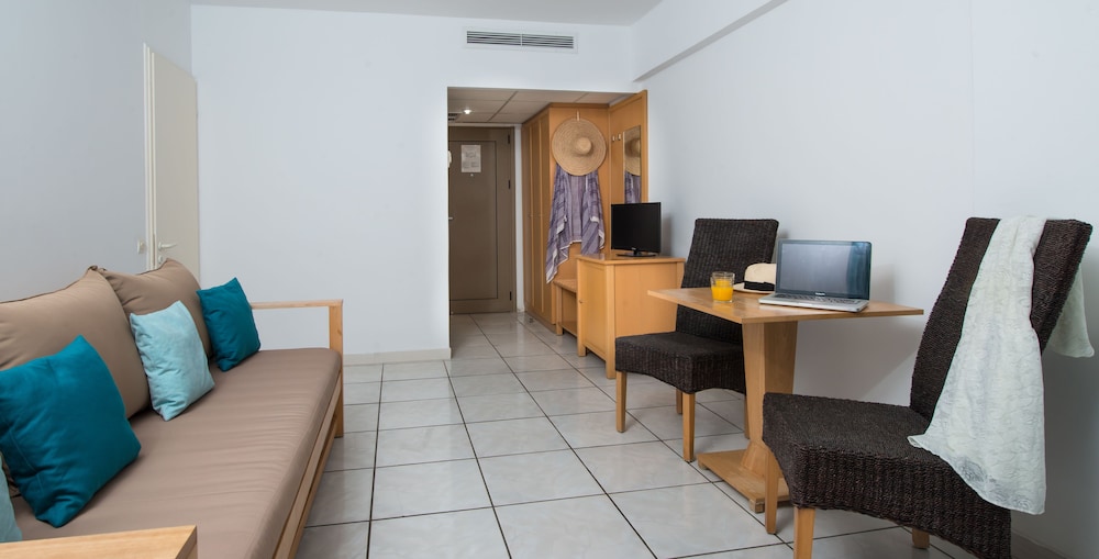 Bitzaro Palace Hotel 39/56