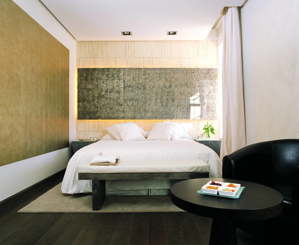 Hospes Palacio del Bailio 37/81