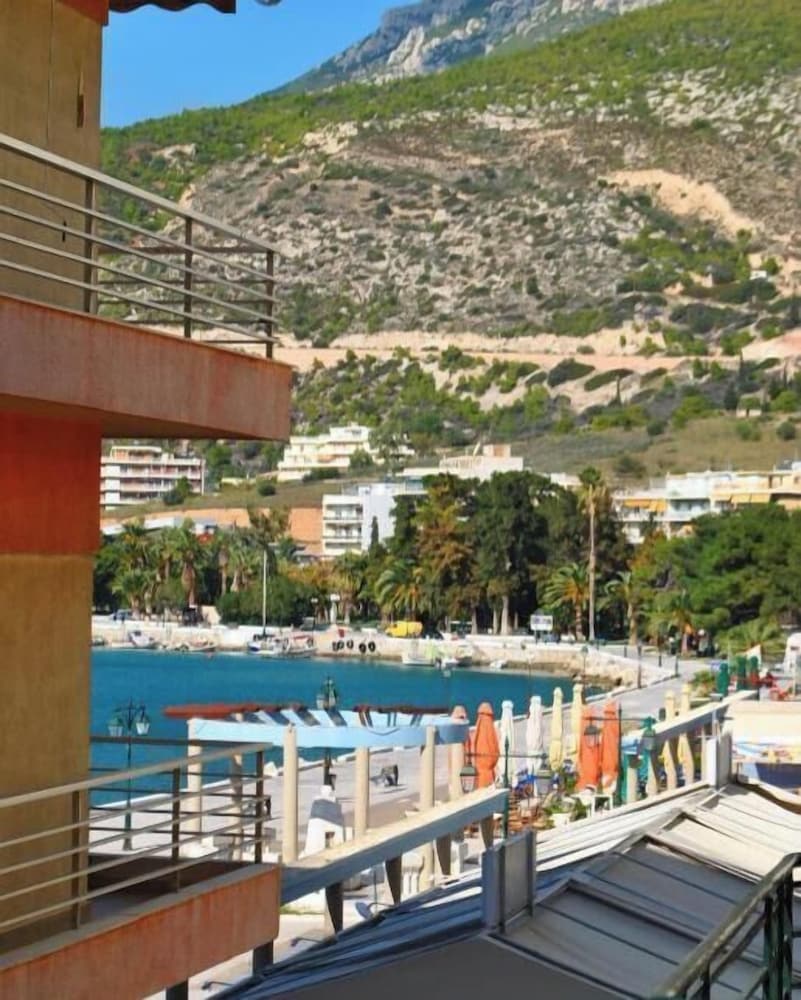 Grand Hotel Loutraki 38/48