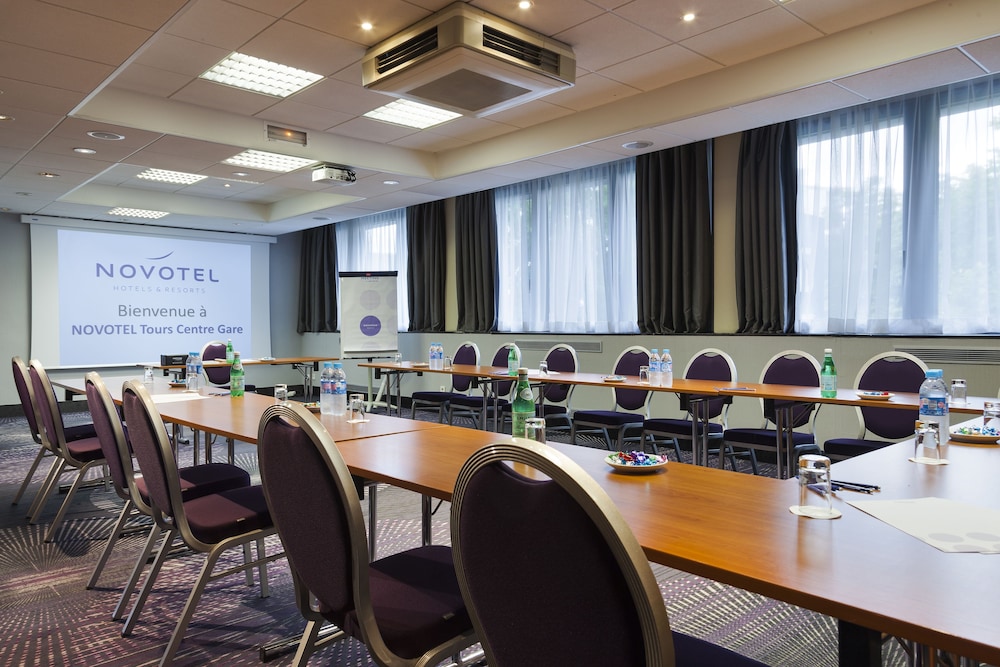 Novotel Tours Centre Gare 50/65