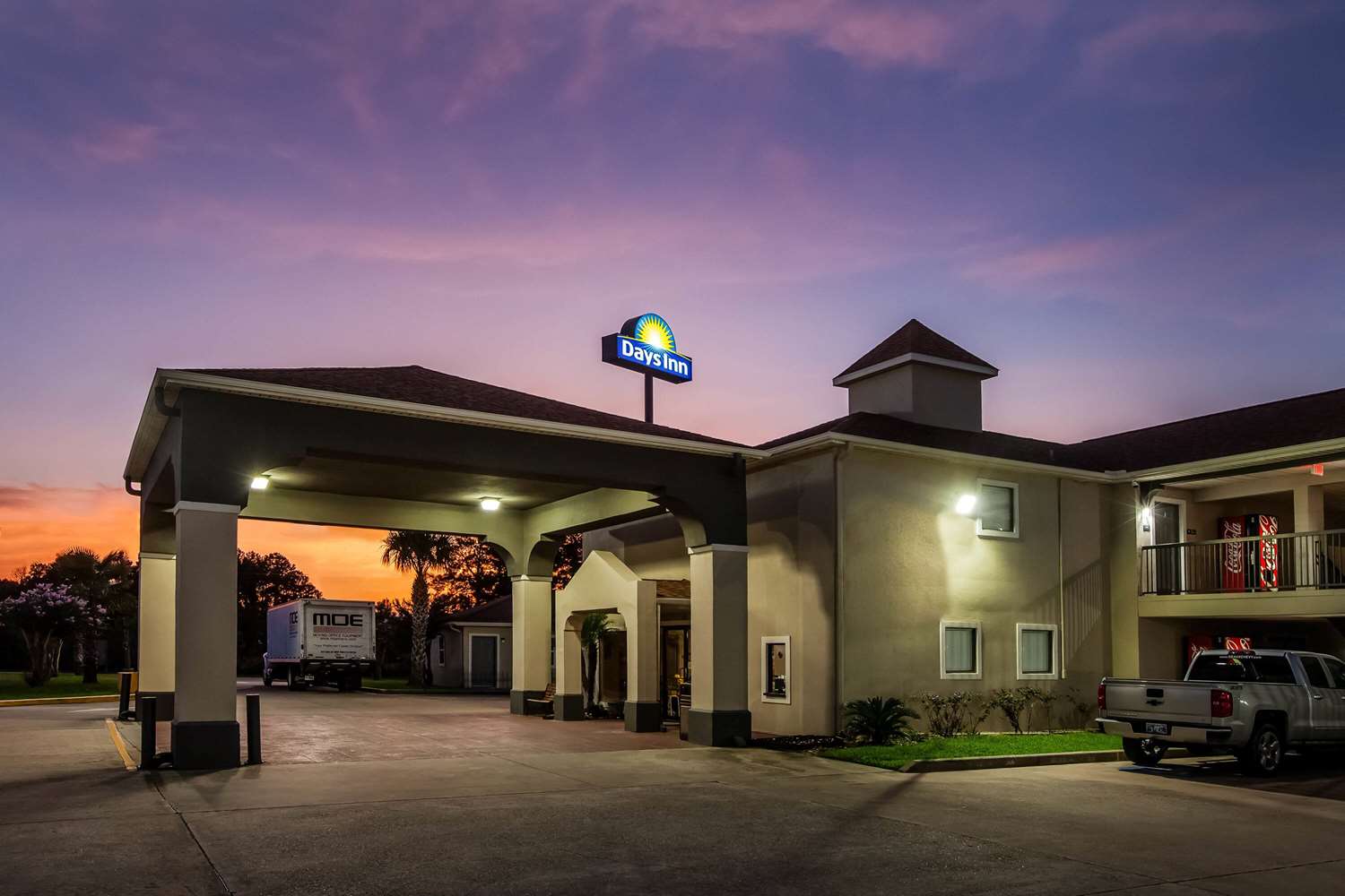 Days Inn by Wyndham Sulphur LA 6/58