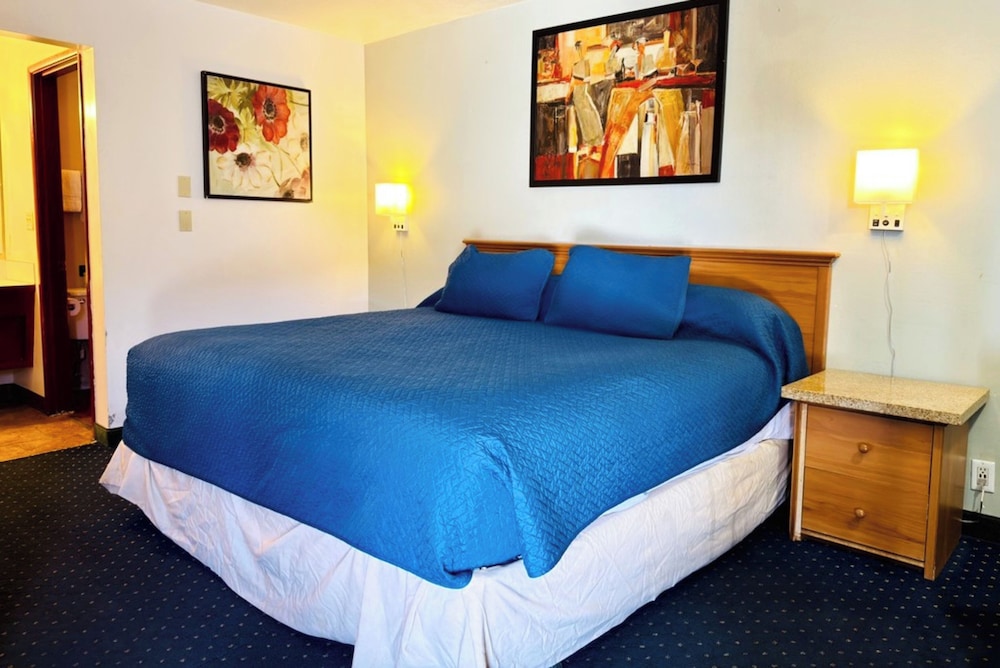 Beaverton Budget Inn by Capital O Portland 13/23