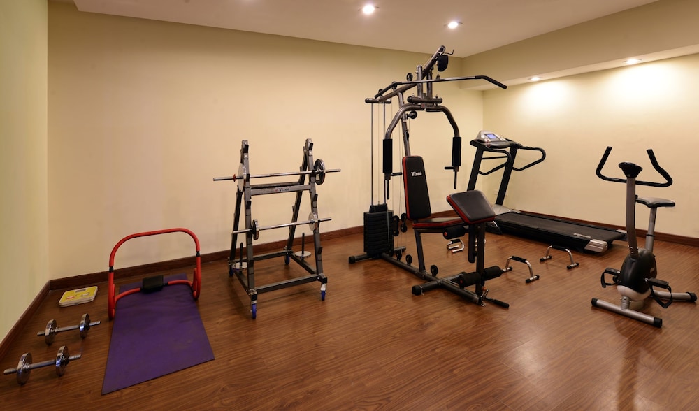 MB Greens Clarks Inn Moradabad 30/50