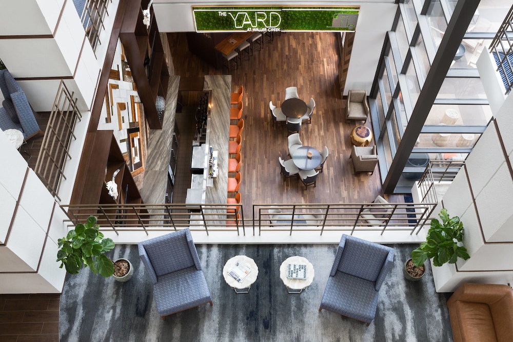 Renaissance Austin Downtown Hotel 8/50