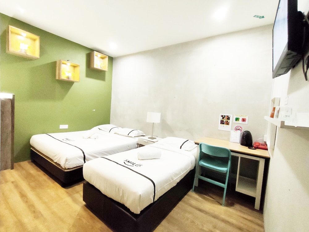 Smile Hotel Danau Kota 36/64