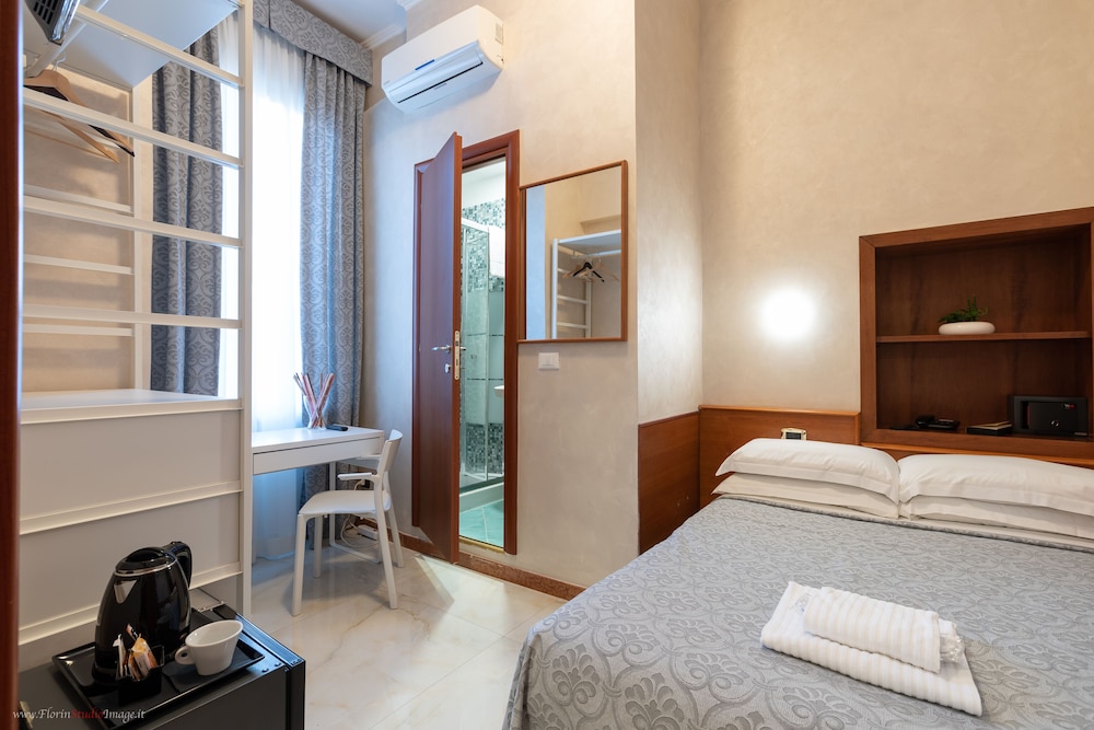 Adas Hotel 29/80